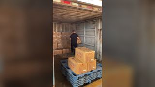 荷物を保護する BOPP 梱包テープ