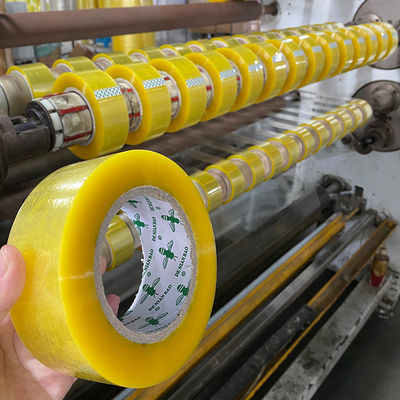 良い価格 カスタム BOPP 透明接着テープ 包装 50mm 幅 ボックスの密封のために オンライン
